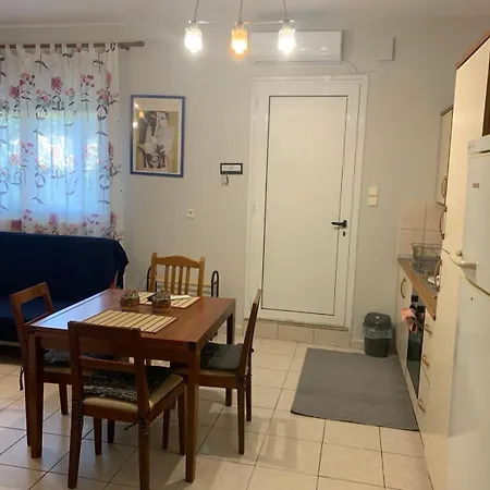 Ferienwohnung Ο Φοινικασ Στην Καστορια Kastoria Exterior foto
